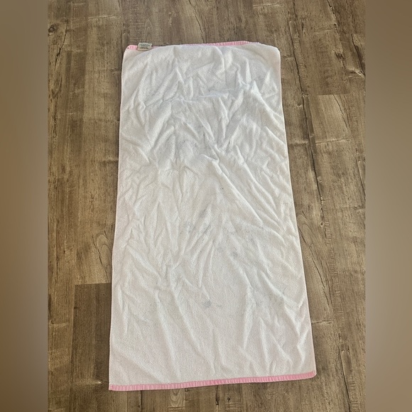 Vintage Disney MINNIE MOUSE pink Cotton Beach Towel J D Franco 44” x 23” VGUC - Picture 4 of 6